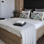 Bed & Breakfast Azur 4*
