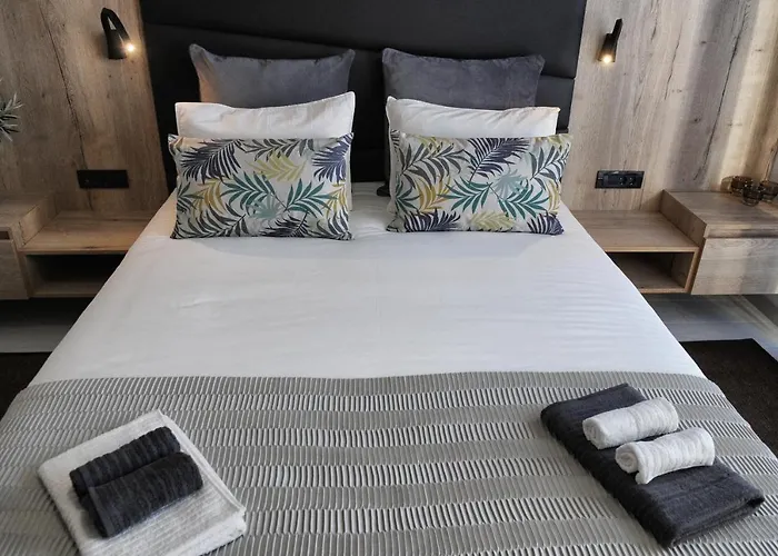 Azur 4* 诺维·维诺多尔斯基