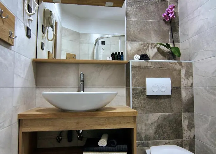 Nocleg ze śniadaniem Azur