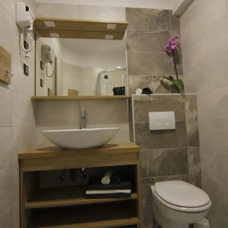 Azur 4* Novi Vinodolski