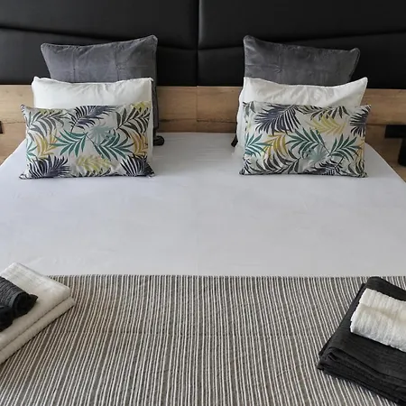 Bed & Breakfast Azur 4*