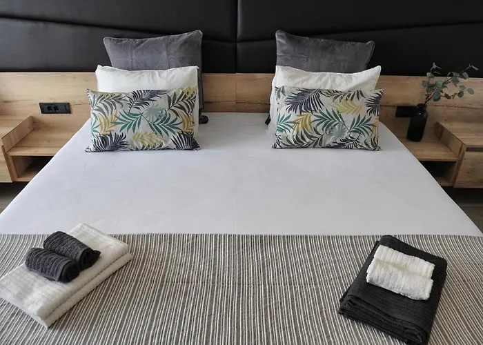 Bed & Breakfast Azur 4*