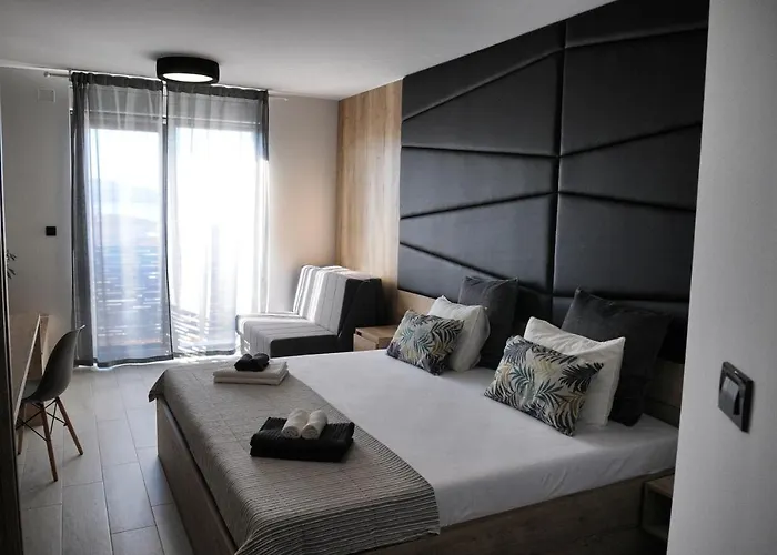 Azur Bed & Breakfast